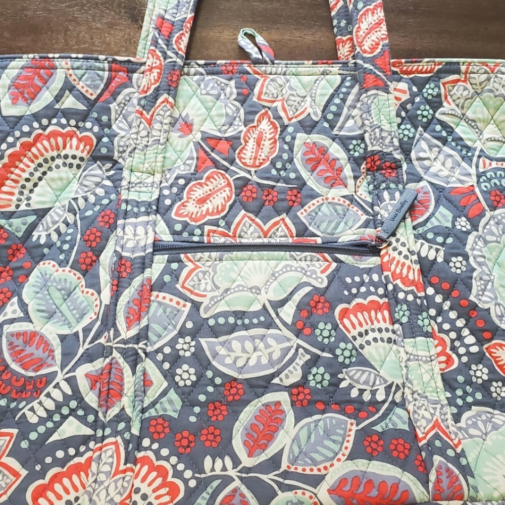 New Vera Bradley Floral Tote Shopper Handbag Purse - Picture 11 of 11